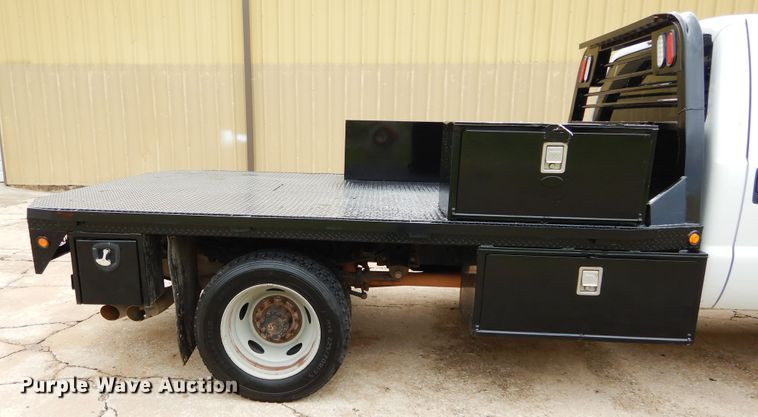image for item FK9766 2014 Ford F550 Crew Cab flatbed truck