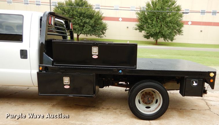 image for item FK9766 2014 Ford F550 Crew Cab flatbed truck