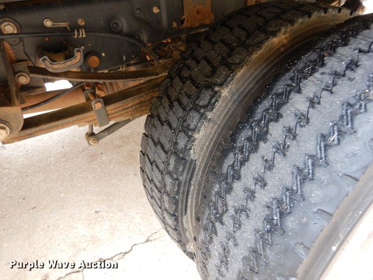 image for item FK9766 2014 Ford F550 Crew Cab flatbed truck