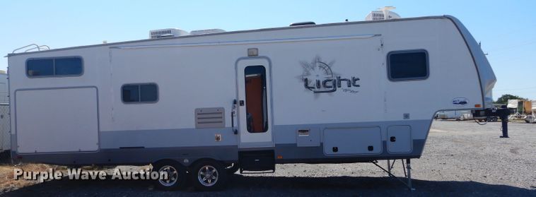 image for item FK9823 2013 Open Range Light camper