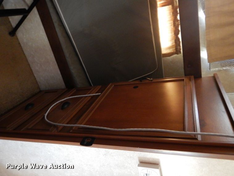 image for item FK9823 2013 Open Range Light camper