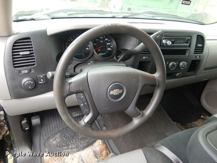 image for item FK9835 2007 Chevrolet Silverado 1500 Ext. Cab pickup truck