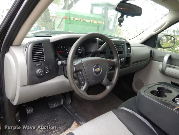 image for item FK9835 2007 Chevrolet Silverado 1500 Ext. Cab pickup truck