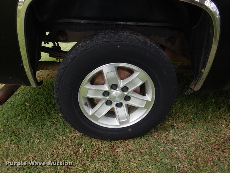 image for item FK9835 2007 Chevrolet Silverado 1500 Ext. Cab pickup truck