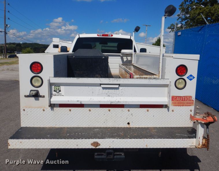 image for item FT9493 2010 Chevrolet Silverado 2500HD utility bed pickup truck