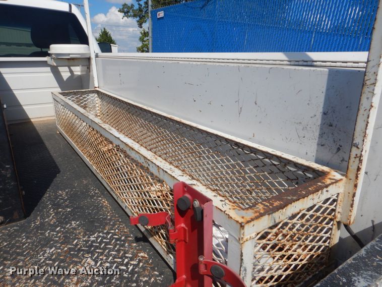 image for item FT9493 2010 Chevrolet Silverado 2500HD utility bed pickup truck