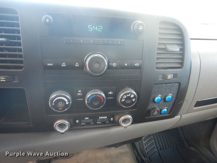 image for item FT9494 2010 Chevrolet Silverado 2500HD Ext. Cab utility bed pickup truck