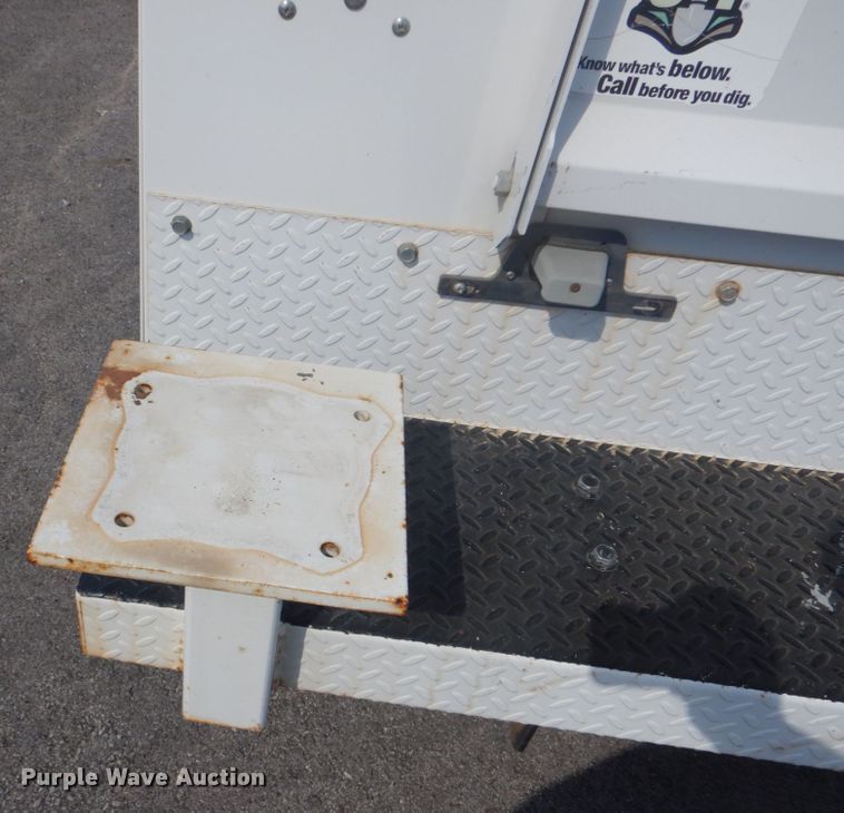 image for item FT9494 2010 Chevrolet Silverado 2500HD Ext. Cab utility bed pickup truck