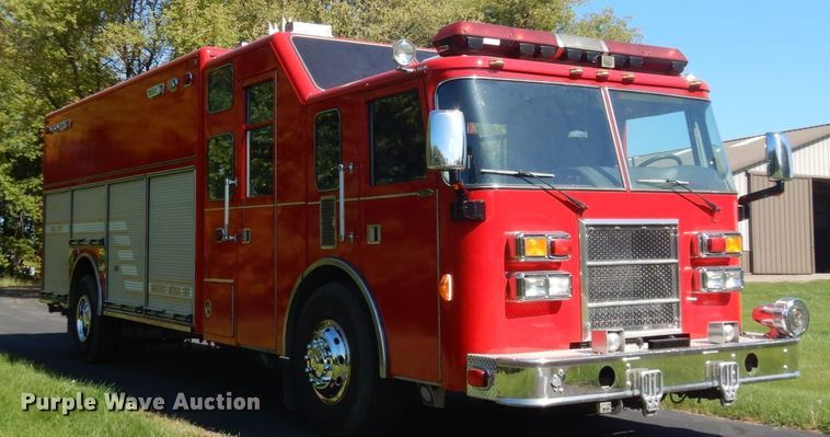 image for item FU9501 2000 Pierce rescue vehicle