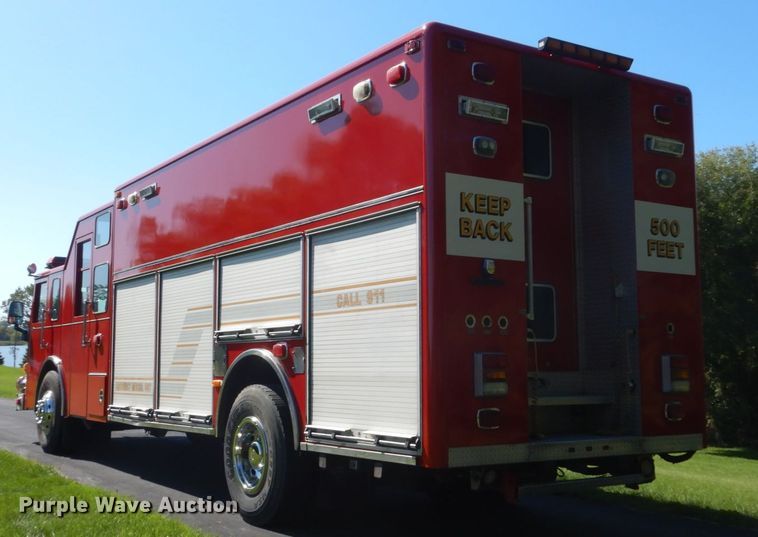image for item FU9501 2000 Pierce rescue vehicle