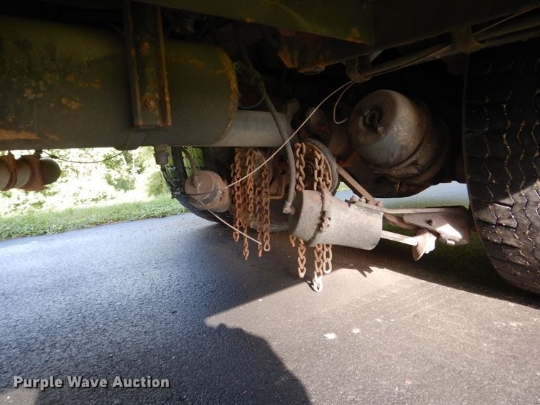 image for item FU9501 2000 Pierce rescue vehicle