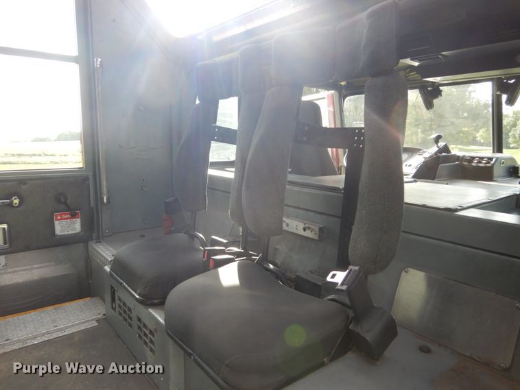 image for item FU9501 2000 Pierce rescue vehicle