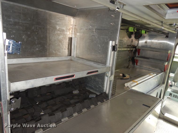 image for item FU9501 2000 Pierce rescue vehicle