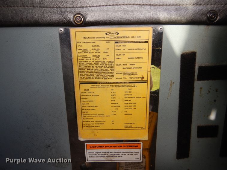 image for item FU9501 2000 Pierce rescue vehicle