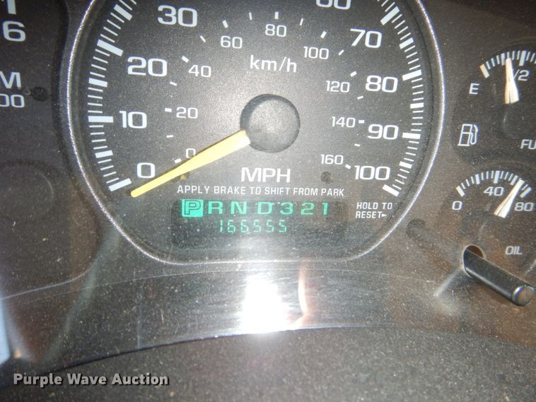 image for item FU9700 2000 GMC Yukon 2500 SUV