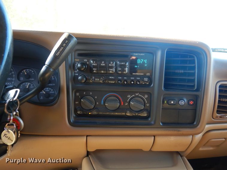 image for item FU9700 2000 GMC Yukon 2500 SUV