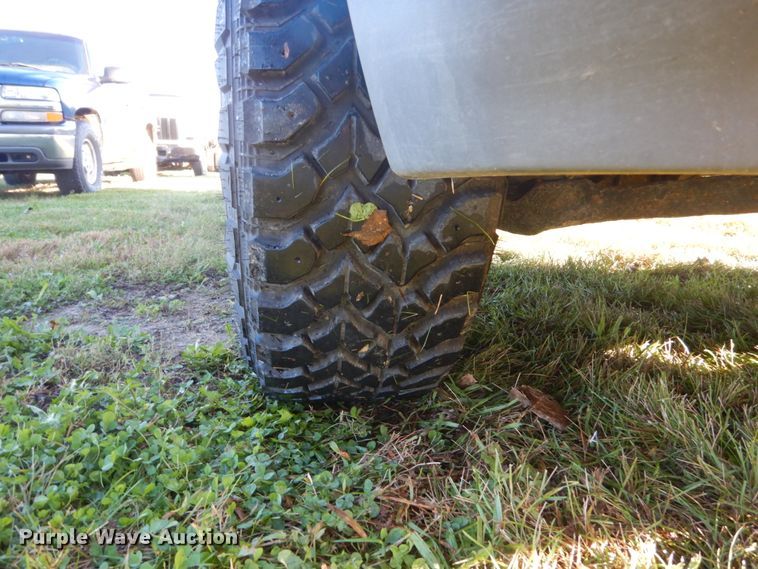 image for item FU9700 2000 GMC Yukon 2500 SUV