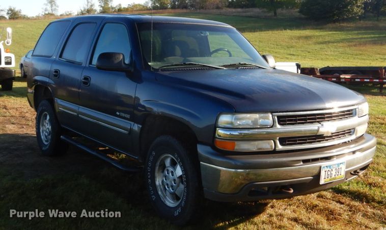 image for item FU9701 2000 Chevrolet Tahoe SUV