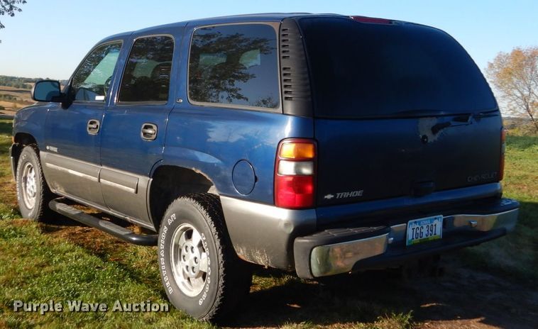 image for item FU9701 2000 Chevrolet Tahoe SUV