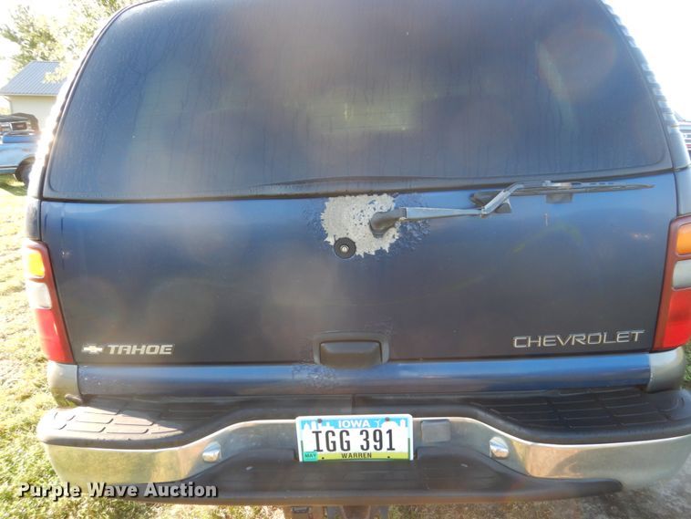 image for item FU9701 2000 Chevrolet Tahoe SUV
