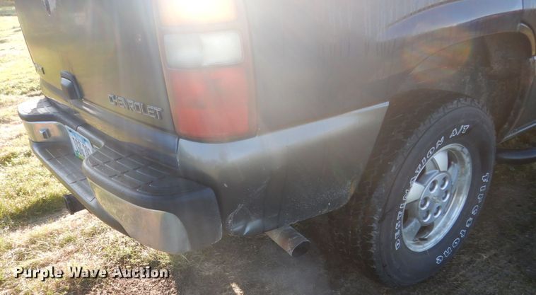 image for item FU9701 2000 Chevrolet Tahoe SUV