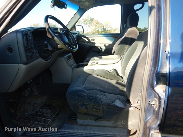 image for item FU9701 2000 Chevrolet Tahoe SUV