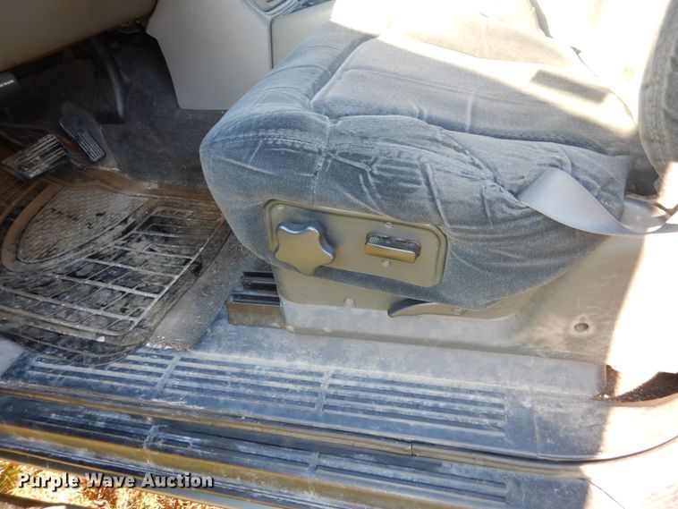 image for item FU9701 2000 Chevrolet Tahoe SUV