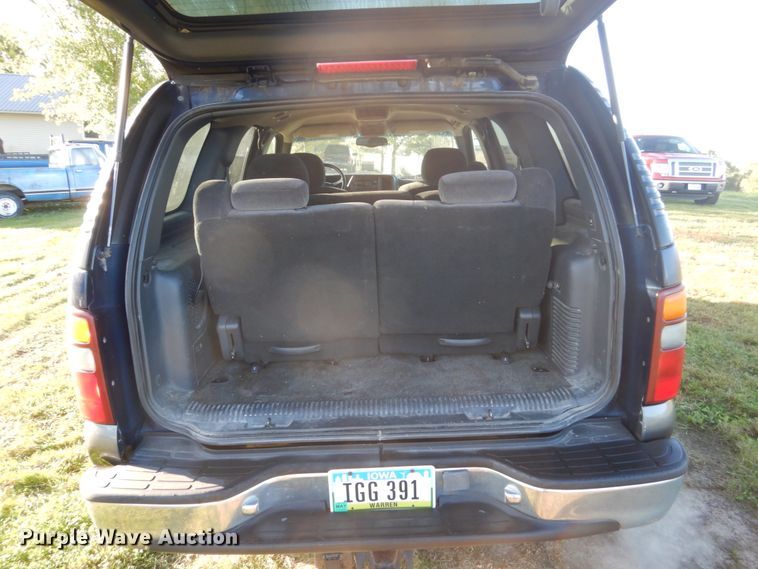 image for item FU9701 2000 Chevrolet Tahoe SUV