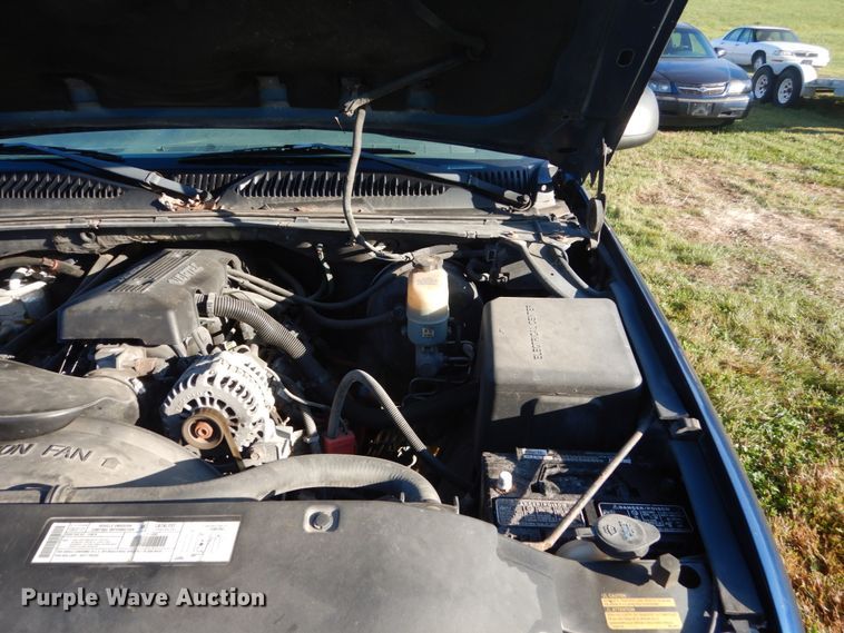 image for item FU9701 2000 Chevrolet Tahoe SUV