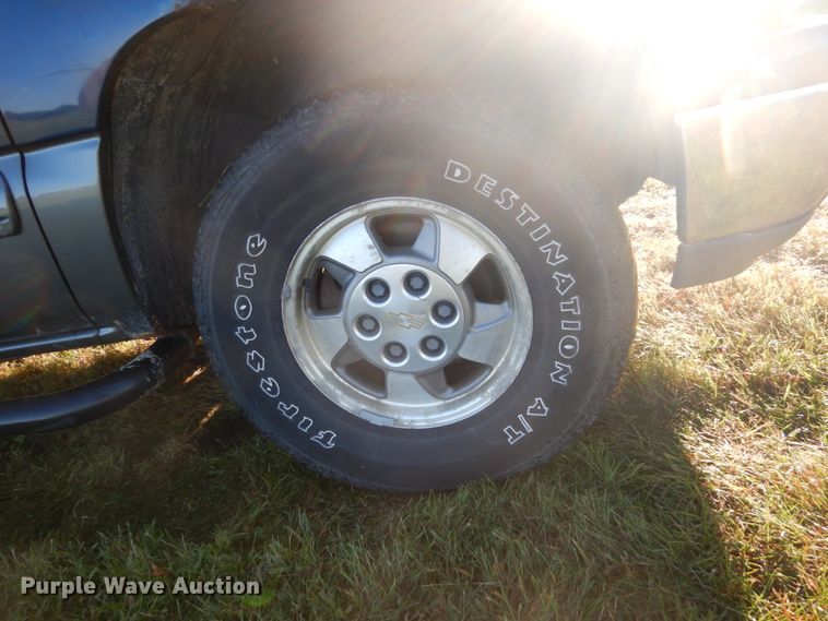 image for item FU9701 2000 Chevrolet Tahoe SUV