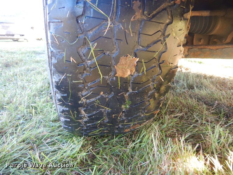 image for item FU9701 2000 Chevrolet Tahoe SUV