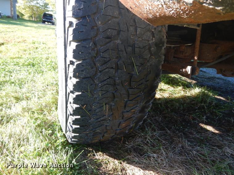 image for item FU9701 2000 Chevrolet Tahoe SUV