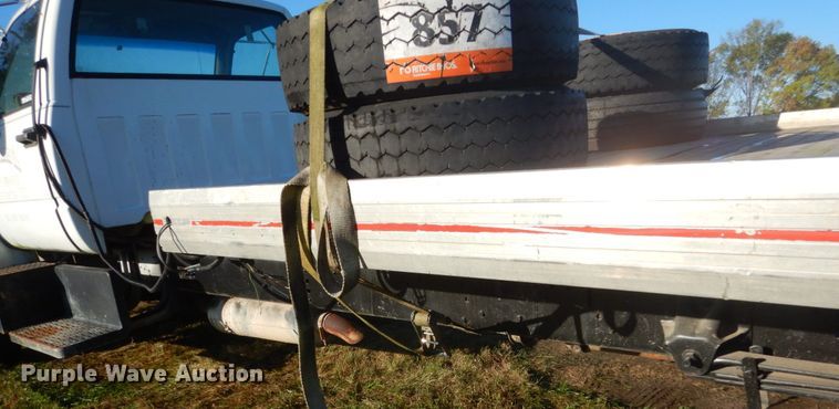 image for item FU9702 1995 GMC TopKick C6500 rollback truck