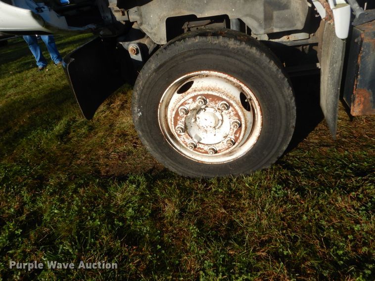 image for item FU9702 1995 GMC TopKick C6500 rollback truck