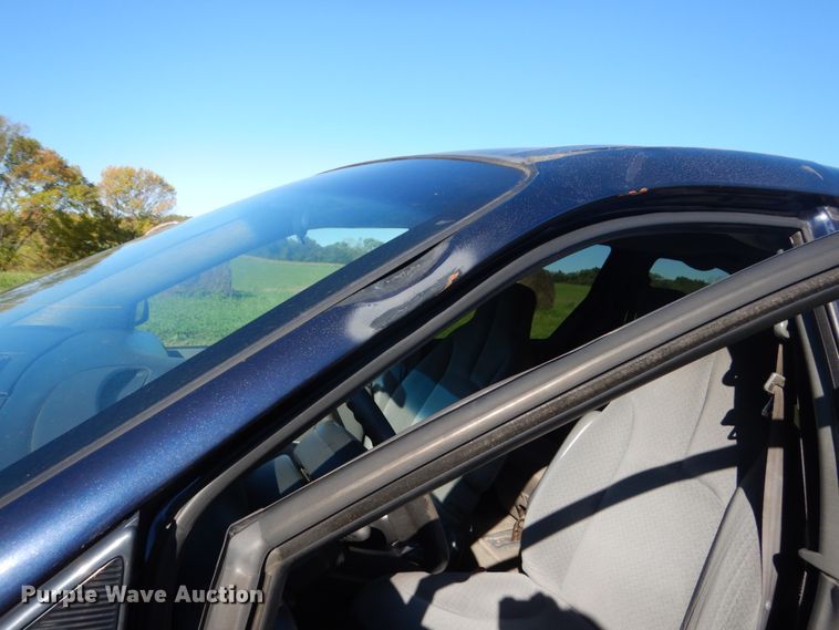 image for item FU9706 2004 Dodge Grand Caravan van