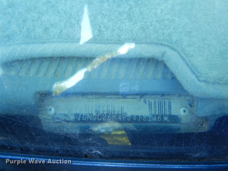 image for item FU9707 1993 Chevrolet Suburban C2500 SUV