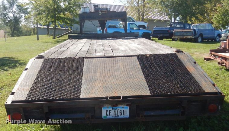 image for item FU9710 1988 Hillsboro equipment trailer