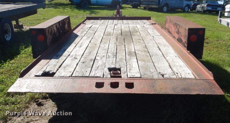 image for item FU9711 2001 Towmaster T-12T tilt deck equipment trailer