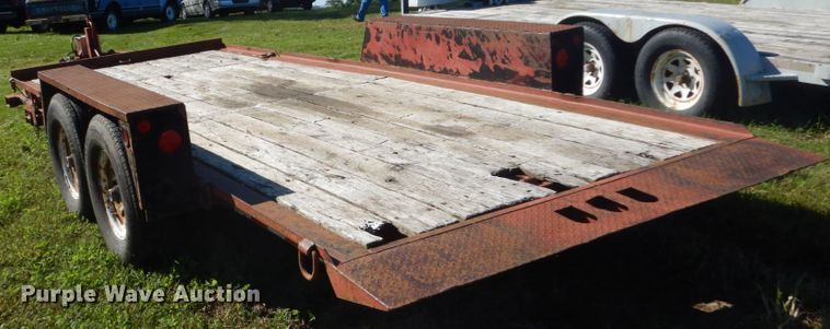 image for item FU9711 2001 Towmaster T-12T tilt deck equipment trailer