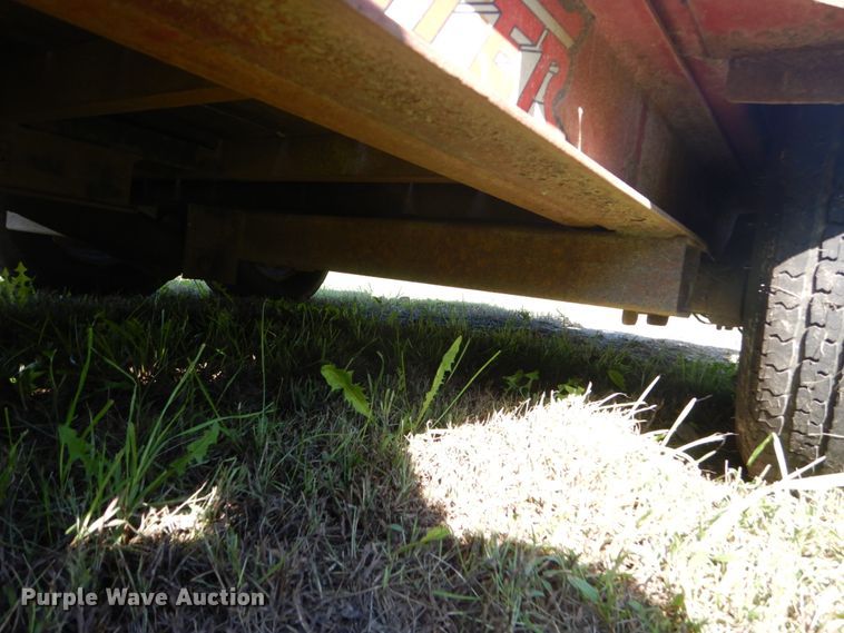 image for item FU9711 2001 Towmaster T-12T tilt deck equipment trailer