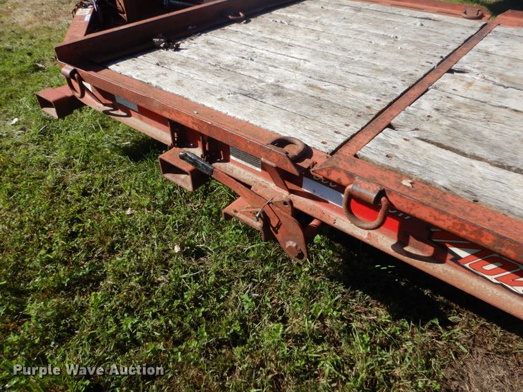 image for item FU9711 2001 Towmaster T-12T tilt deck equipment trailer