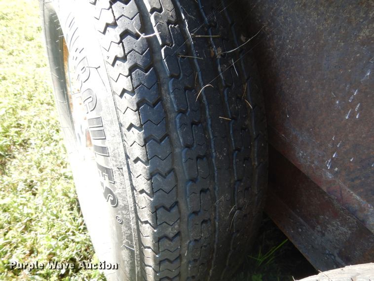 image for item FU9711 2001 Towmaster T-12T tilt deck equipment trailer