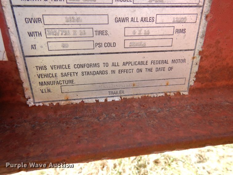 image for item FU9711 2001 Towmaster T-12T tilt deck equipment trailer