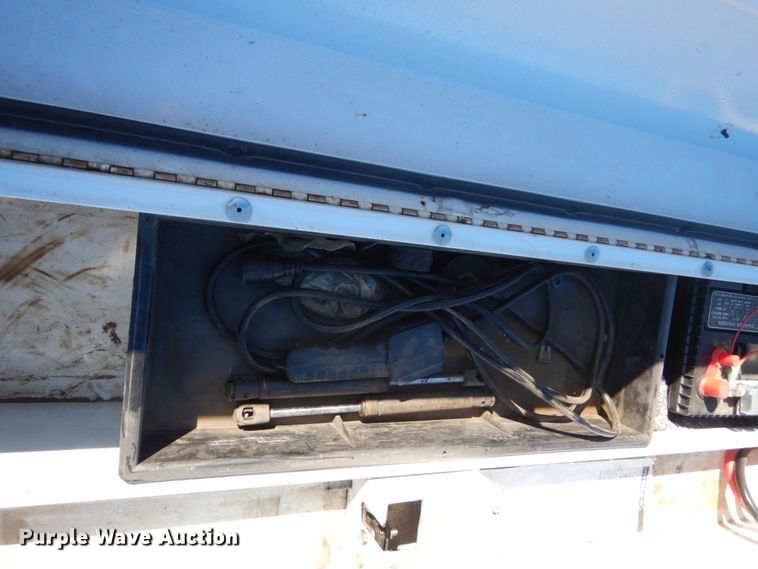 image for item FU9712 1996 Mac-lander utility trailer