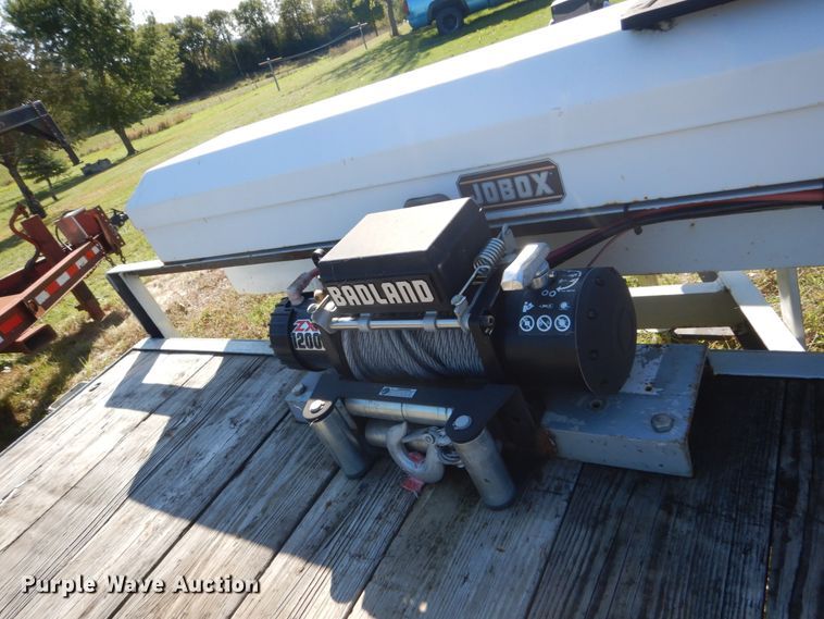 image for item FU9712 1996 Mac-lander utility trailer