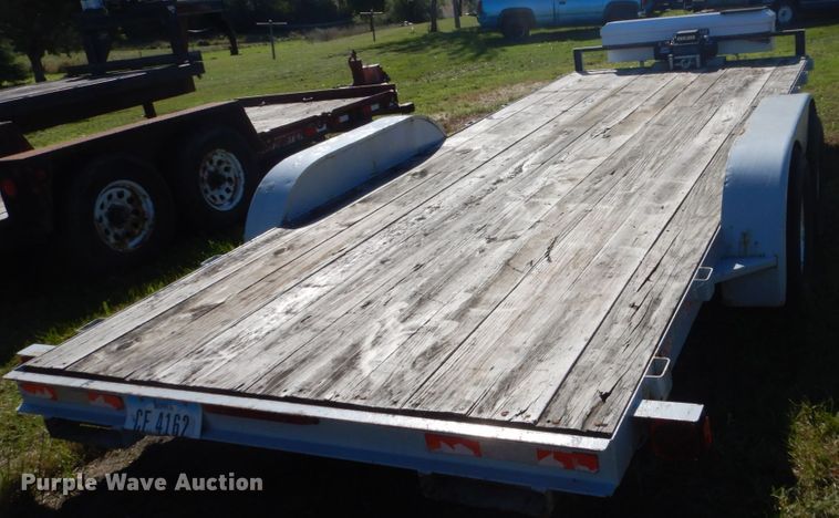 image for item FU9712 1996 Mac-lander utility trailer