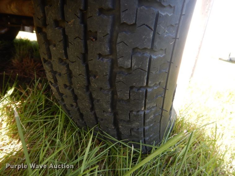 image for item FU9712 1996 Mac-lander utility trailer