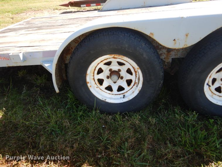 image for item FU9712 1996 Mac-lander utility trailer