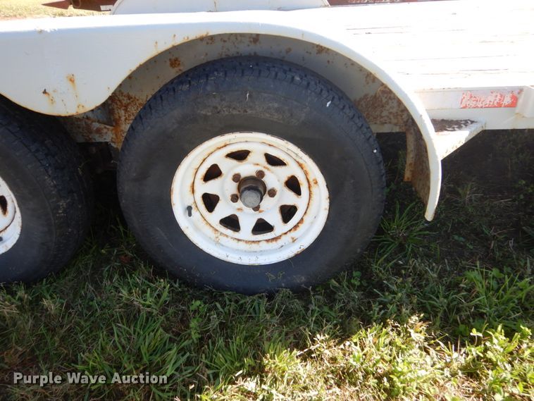 image for item FU9712 1996 Mac-lander utility trailer