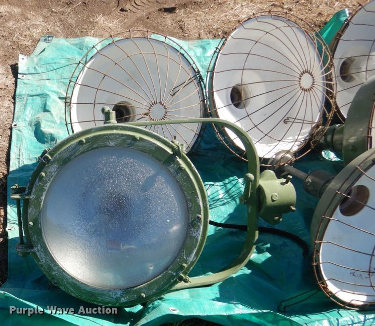 image for item FU9716 (9) light fixtures